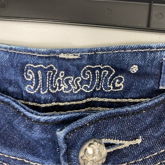 Miss Me easy crop capri jeans model JE5408EC5 size 29 - Picture 6 of 10